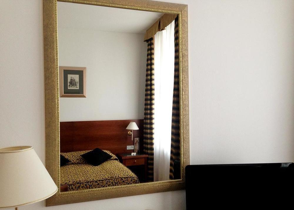 Galileo 4* Praha